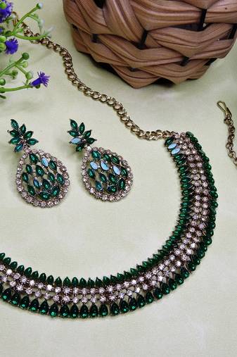 Green color yellow gold plating festive wear designer necklace set