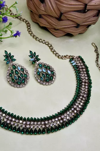 Green color yellow gold plating festive wear designer necklace set