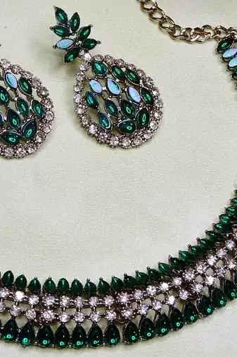 Green color yellow gold plating festive wear designer necklace set