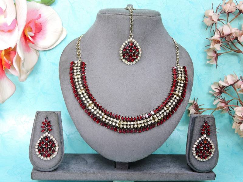 Multicolor color yellow gold plating festive wear designer necklace set
