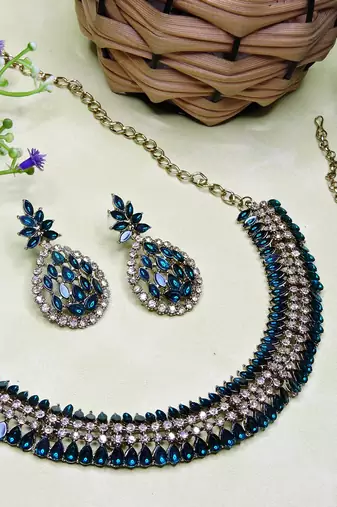 Green color yellow gold plating festive wear designer necklace set