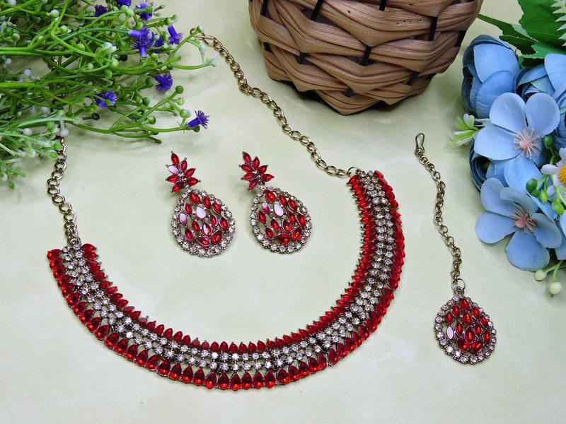 Red color yellow gold plating festive wear designer necklace set
