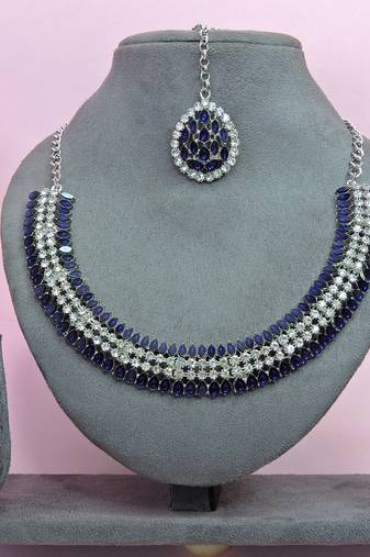 Beige color rhodium plating festive wear designer necklace set