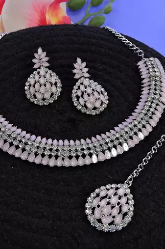 Pink color rhodium plating festive wear designer necklace set
