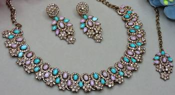 Green color yellow gold plating festive wear designer necklace set 3