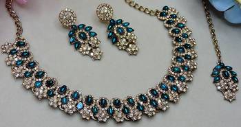 Green color yellow gold plating festive wear designer necklace set 2
