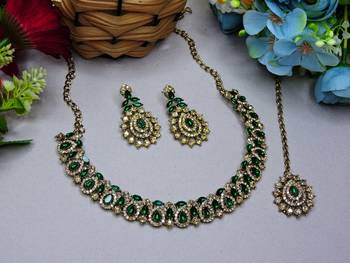 Green color yellow gold plating festive wear designer necklace set 2