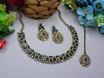Green color yellow gold plating festive wear designer necklace set 1