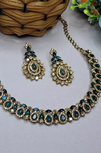 Green color yellow gold plating festive wear designer necklace set