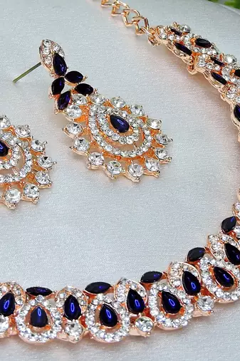 Pink color rhodium plating festive wear designer necklace set