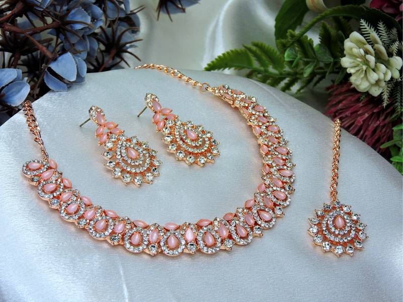 Pink color rhodium plating festive wear designer necklace set