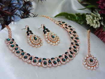 Green color rhodium plating festive wear designer necklace set 2