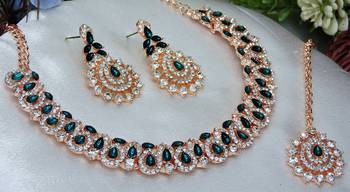 Green color rhodium plating festive wear designer necklace set 3