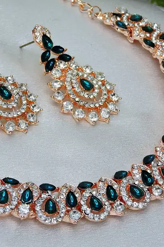 Green color rhodium plating festive wear designer necklace set