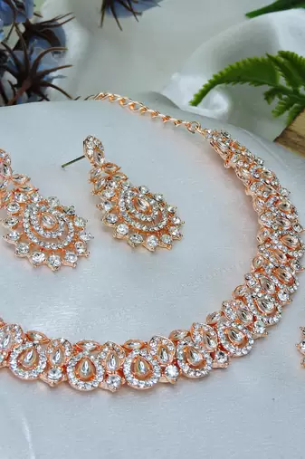 Pink color rhodium plating festive wear designer necklace set
