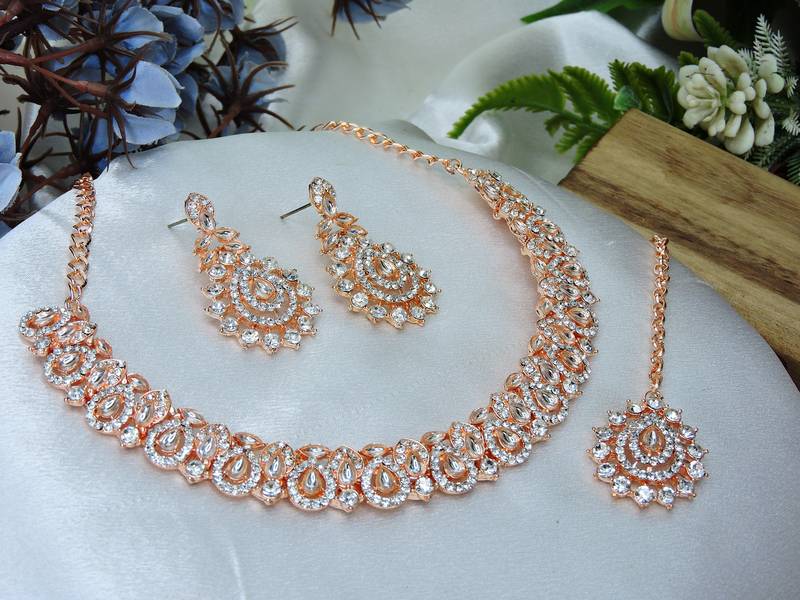 Pink color rhodium plating festive wear designer necklace set