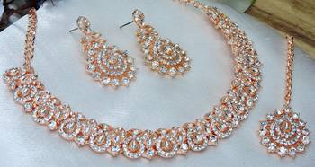 Pink color rhodium plating festive wear designer necklace set 3