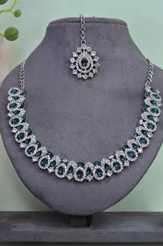 Green color rhodium plating festive wear designer necklace set