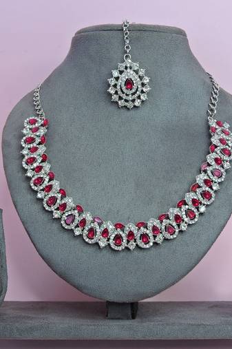 Pink color rhodium plating festive wear designer necklace set