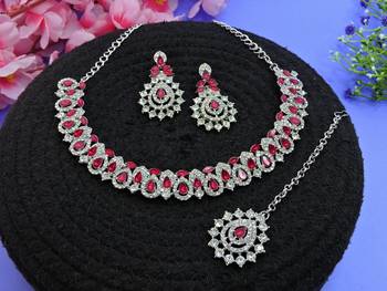 Pink color rhodium plating festive wear designer necklace set 2