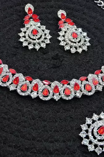 Red color rhodium plating festive wear designer necklace set