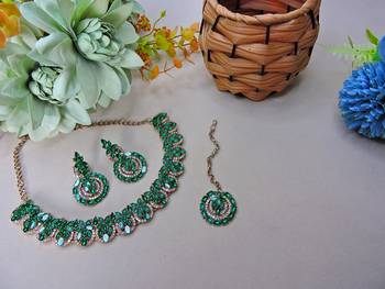 Green color yellow gold plating festive wear designer necklace set 2