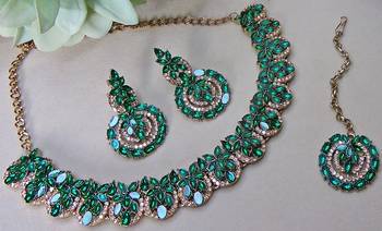Green color yellow gold plating festive wear designer necklace set 3