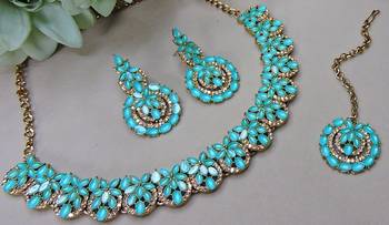 Green color yellow gold plating festive wear designer necklace set 3