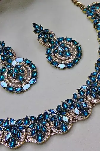 Green color yellow gold plating festive wear designer necklace set