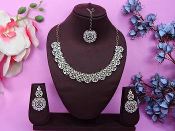 White color yellow gold plating festive wear designer necklace set 1