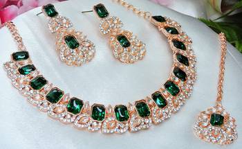 Green color rhodium plating festive wear designer necklace set 3