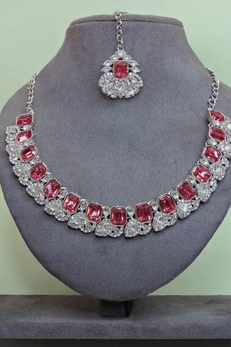 Pink color rhodium plating festive wear designer necklace set