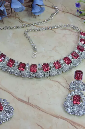 Pink color rhodium plating festive wear designer necklace set