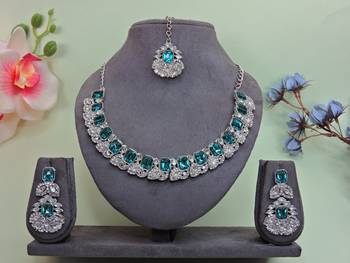Green color rhodium plating festive wear designer necklace set 1