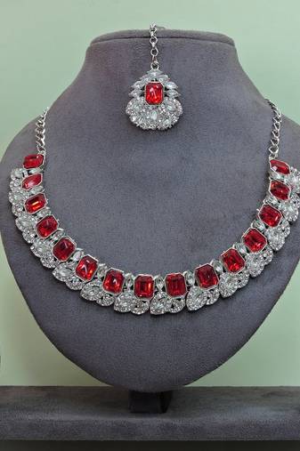Red color rhodium plating festive wear designer necklace set
