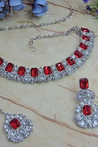 Red color rhodium plating festive wear designer necklace set