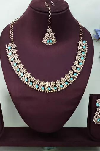 Green color yellow gold plating festive wear designer necklace set