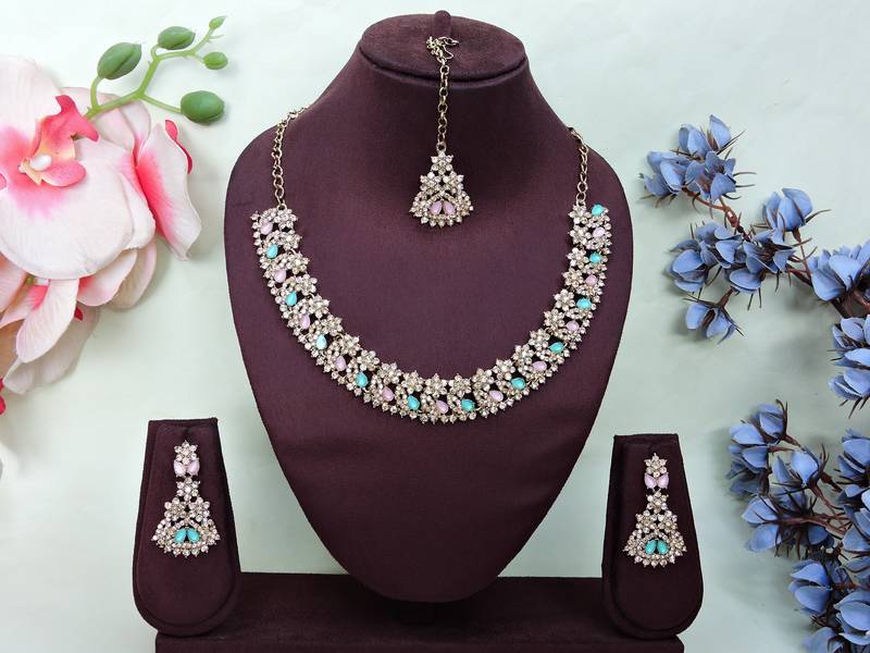 Green color yellow gold plating festive wear designer necklace set