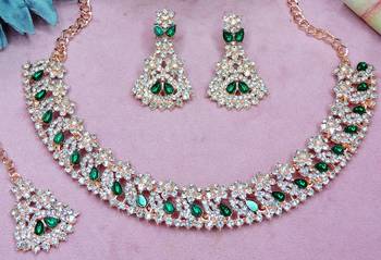 Green color rhodium plating festive wear designer necklace set 3