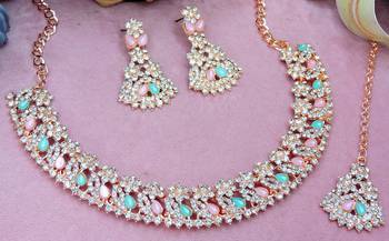 Green color rhodium plating festive wear designer necklace set 2