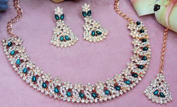 Green color rhodium plating festive wear designer necklace set 3