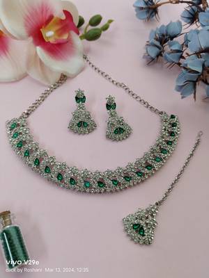 Green color rhodium plating festive wear designer necklace set 2