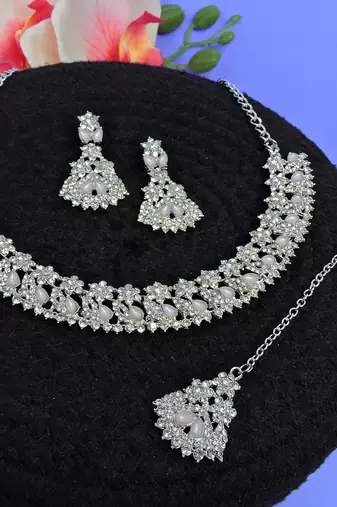 Pink color rhodium plating festive wear designer necklace set