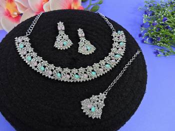 Green color rhodium plating festive wear designer necklace set 2
