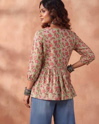 Green cotton printed top for women 3