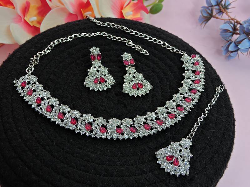 Pink color rhodium plating festive wear designer necklace set
