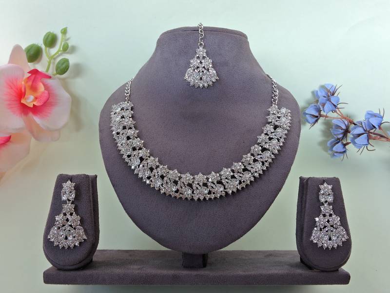 White color rhodium plating festive wear designer necklace set
