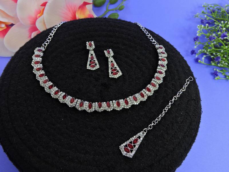 Maroon color rhodium plating festive wear designer necklace set