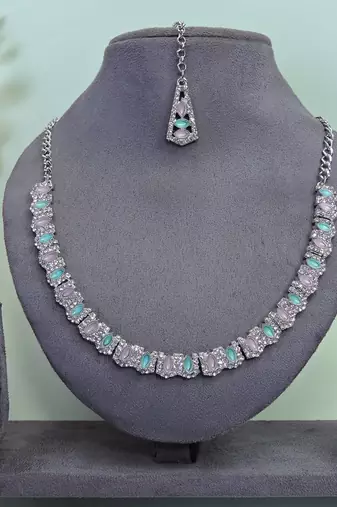 Green color rhodium plating festive wear designer necklace set