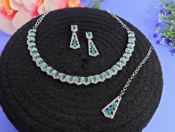 Green color rhodium plating festive wear designer necklace set 2